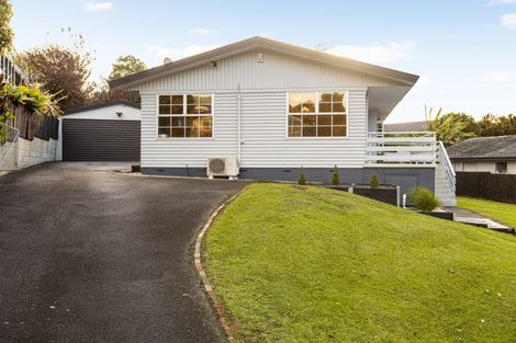 Photo of property in 28 Tattersfield Place, Dinsdale, Hamilton, 3204