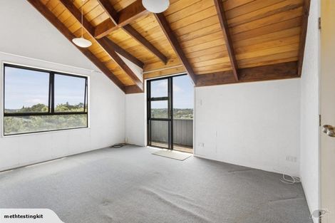 Photo of property in 51 Colwill Road, Massey, Auckland, 0614