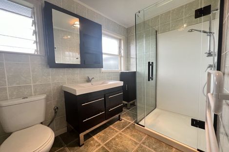 Photo of property in 121 Gills Road, Bucklands Beach, Auckland, 2014
