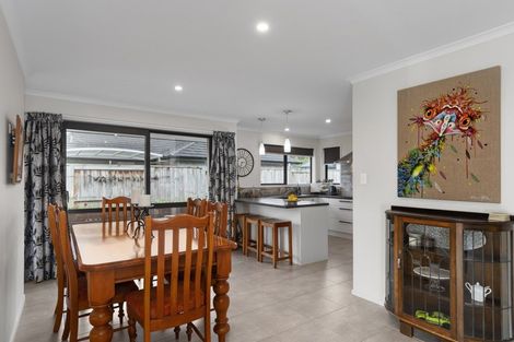 Photo of property in 294 Lakes Boulevard, Pyes Pa, Tauranga, 3112