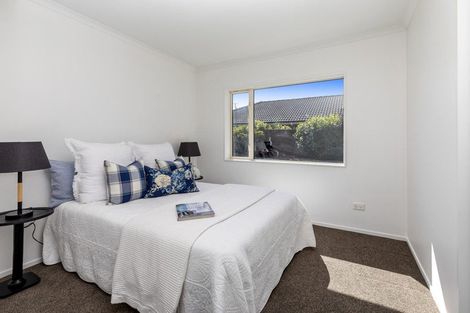 Photo of property in 21 Puhara Avenue, Parklands, Christchurch, 8083