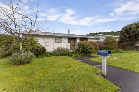 Photo of property in 31a Roband Crescent, Brown Owl, Upper Hutt, 5018