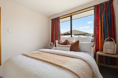 Photo of property in 37 Ben Nevis Drive, Broomfield, Christchurch, 8042