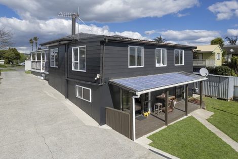 Photo of property in 51 Lagoon Place, Poike, Tauranga, 3112