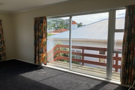 Photo of property in 154f3 Onepu Road, Lyall Bay, Wellington, 6022