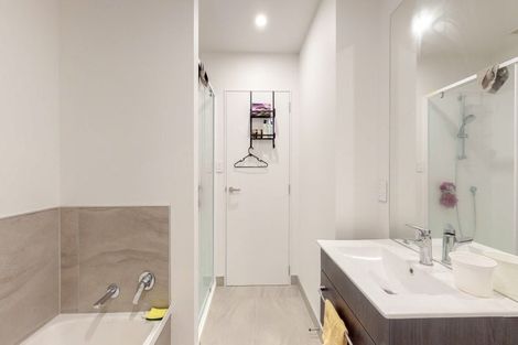 Photo of property in 31 Rua Kai Way, Brooklyn, Wellington, 6021