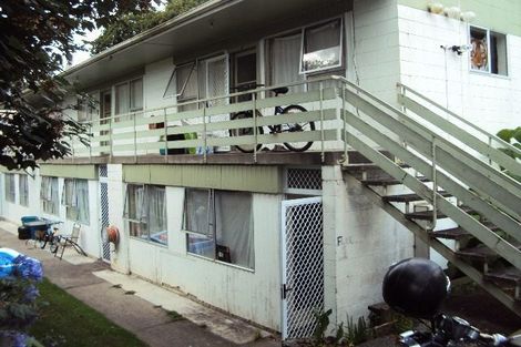 Photo of property in 56 Memorial Drive, Hamilton East, Hamilton, 3216