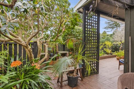 Photo of property in 48 Makora Road, Otaihanga, Paraparaumu, 5036