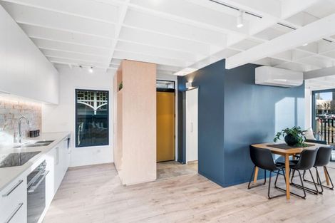 Photo of property in 2/938 Colombo Street, St Albans, Christchurch, 8014