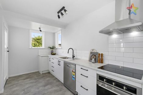 Photo of property in 32 Ngata Grove, Trentham, Upper Hutt, 5018