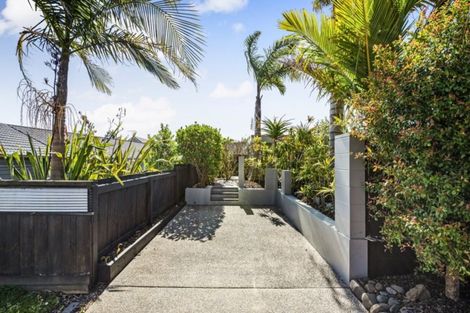 Photo of property in 1/7 Pinero Place, Bucklands Beach, Auckland, 2014