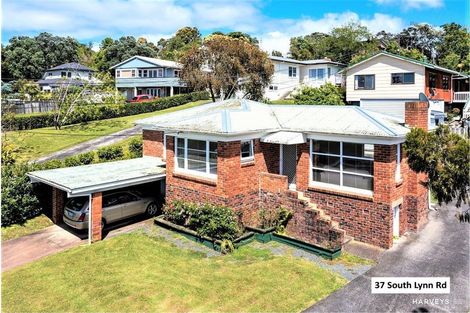 Photo of property in 37 South Lynn Road, Titirangi, Auckland, 0604