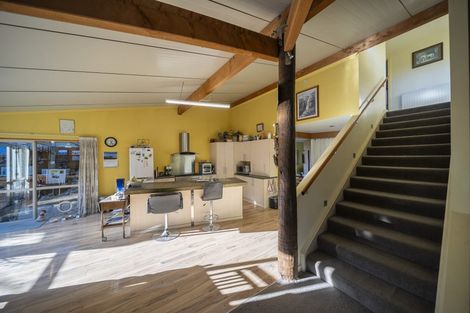 Photo of property in 112 Pasture Street, Lumsden, 9730