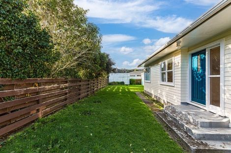 Photo of property in 30 Karamu Crescent, Wainuiomata, Lower Hutt, 5014
