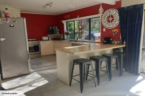 Photo of property in 247 Wainoni Road, Avondale, Christchurch, 8061