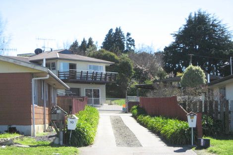 Photo of property in 10 Leeton Drive, Waipukurau, 4200