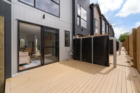 Photo of property in 442 Old Te Atatu Road, Te Atatu Peninsula, Auckland, 0610