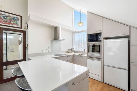 Photo of property in 7 Clare Road, St Albans, Christchurch, 8014