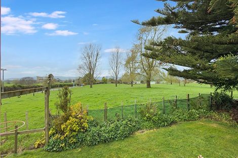 Photo of property in 353 Walton Road, Richmond Downs, Walton, 3475