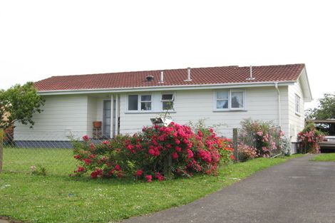 Photo of property in 18 Ilford Crescent, Mangere, Auckland, 2022