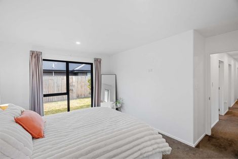 Photo of property in 20 Pallid Green, Rolleston, 7615