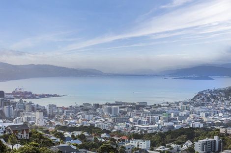 Photo of property in 169 Karepa Street, Brooklyn, Wellington, 6021