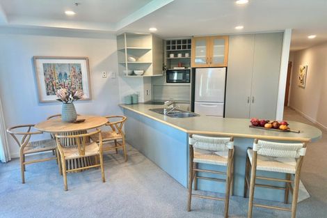 Photo of property in 10/12 Maunganui Road, Mount Maunganui, 3116