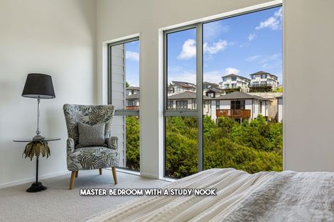 Photo of property in 35 Lawson Creek Street, Massey, Auckland, 0614
