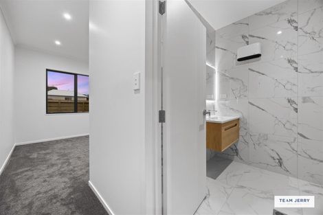 Photo of property in 93 Bellfield Road, Opaheke, Papakura, 2113