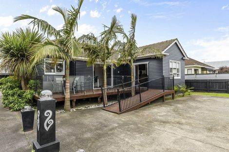 Photo of property in 17 Exeter Street, Brooklands, New Plymouth, 4310