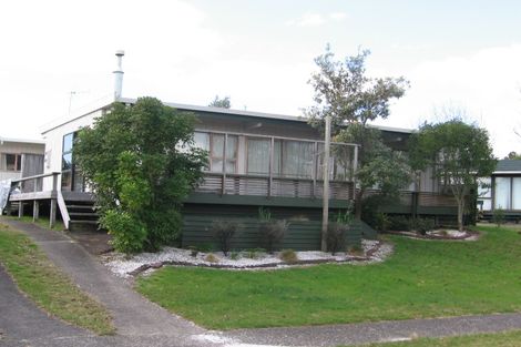 Photo of property in 5a Pitkethley Circle, Pauanui, Hikuai, 3579