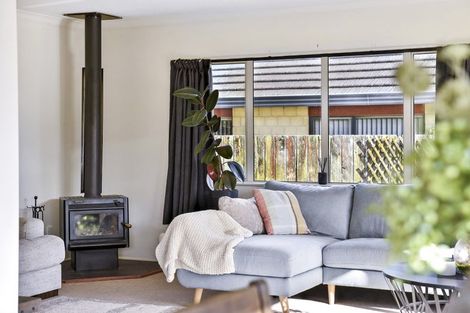 Photo of property in 114d Arawhata Road, Paraparaumu, 5032