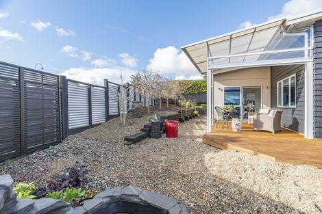 Photo of property in 53 Ina Ville Drive, Pukekohe, 2120