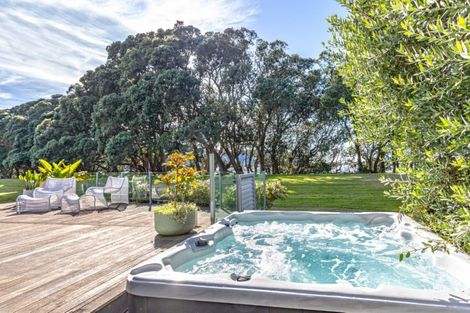 Photo of property in 113 Moana Anu Anu Avenue, Whangamata, 3620