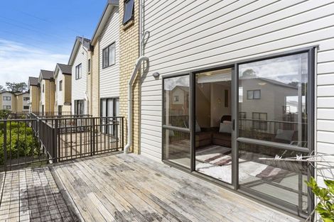 Photo of property in St Claire Village, 65/172 Mcleod Road, Te Atatu South, Auckland, 0610