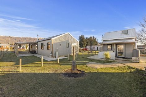 Photo of property in 4 Bank Avenue, Middlemarch, 9597