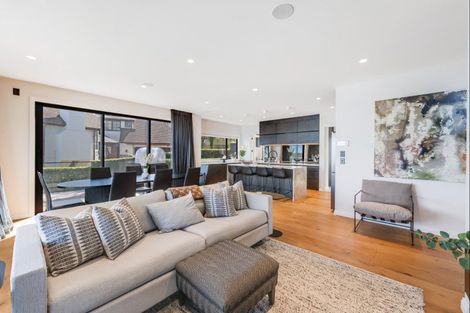 Photo of property in 47c Takutai Avenue, Half Moon Bay, Auckland, 2012