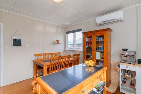 Photo of property in 130 Springs Road, Hornby, Christchurch, 8042