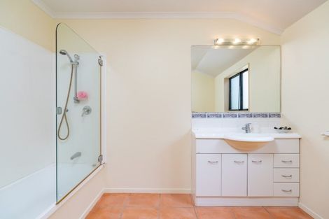 Photo of property in 60 Uretiti Road, Waipu, 0582