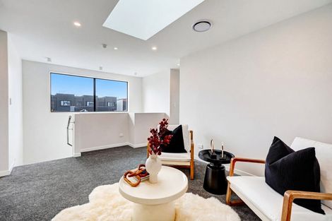 Photo of property in 4 Tiller Street, Hobsonville, Auckland, 0616