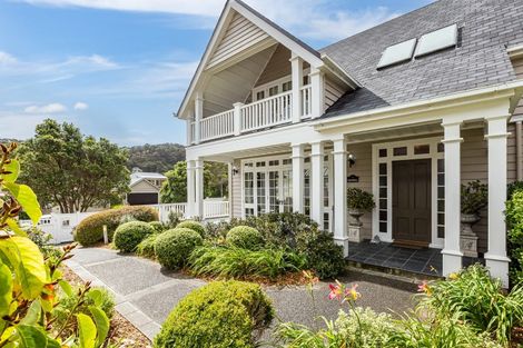 Photo of property in 6 Cheviot Road, Lowry Bay, Lower Hutt, 5013