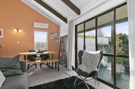Photo of property in 54b Williams Street, Cambridge, 3434