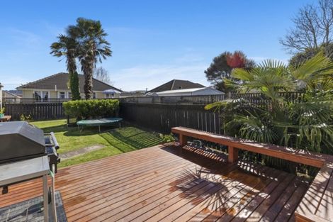 Photo of property in 4 Mayo Grove, Naenae, Lower Hutt, 5011