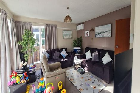 Photo of property in 55 Fraser Avenue, Johnsonville, Wellington, 6037