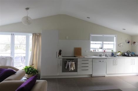 Photo of property in 1/46 Gulf View Road, Murrays Bay, Auckland, 0630