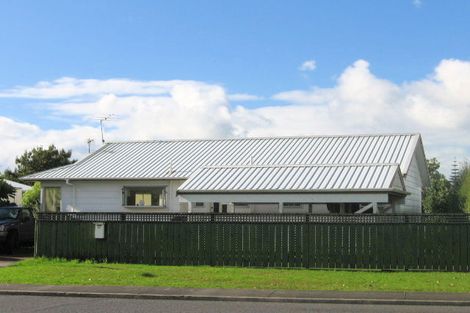 Photo of property in 58 Anich Road, Massey, Auckland, 0614