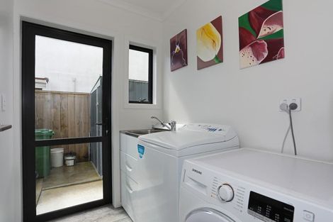 Photo of property in 1 William Street, Marton, 4710