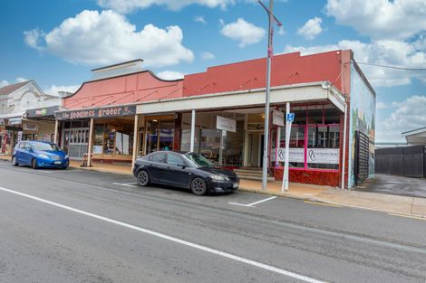 Photo of property in 7 Queen Street, Northcote Point, Auckland, 0627