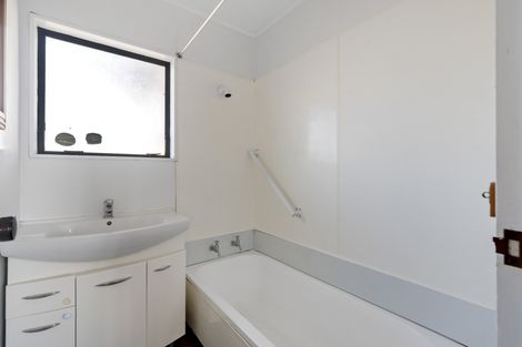 Photo of property in 1/20 Hatherley Place, Clendon Park, Auckland, 2103