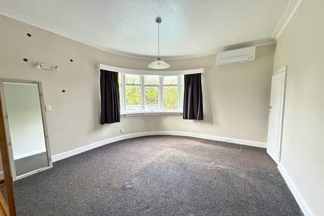 Photo of property in 11 Taranaki Street, Saint Johns Hill, Whanganui, 4501